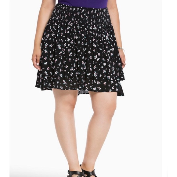 torrid Dresses & Skirts - torrid floral print skirt plus size 3x women